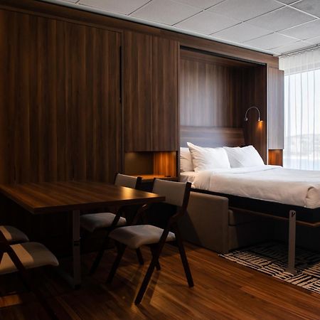 Hotel Chicoutimi Esterno foto
