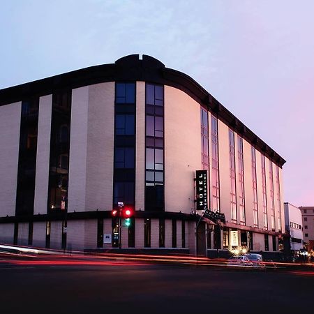 Hotel Chicoutimi Esterno foto