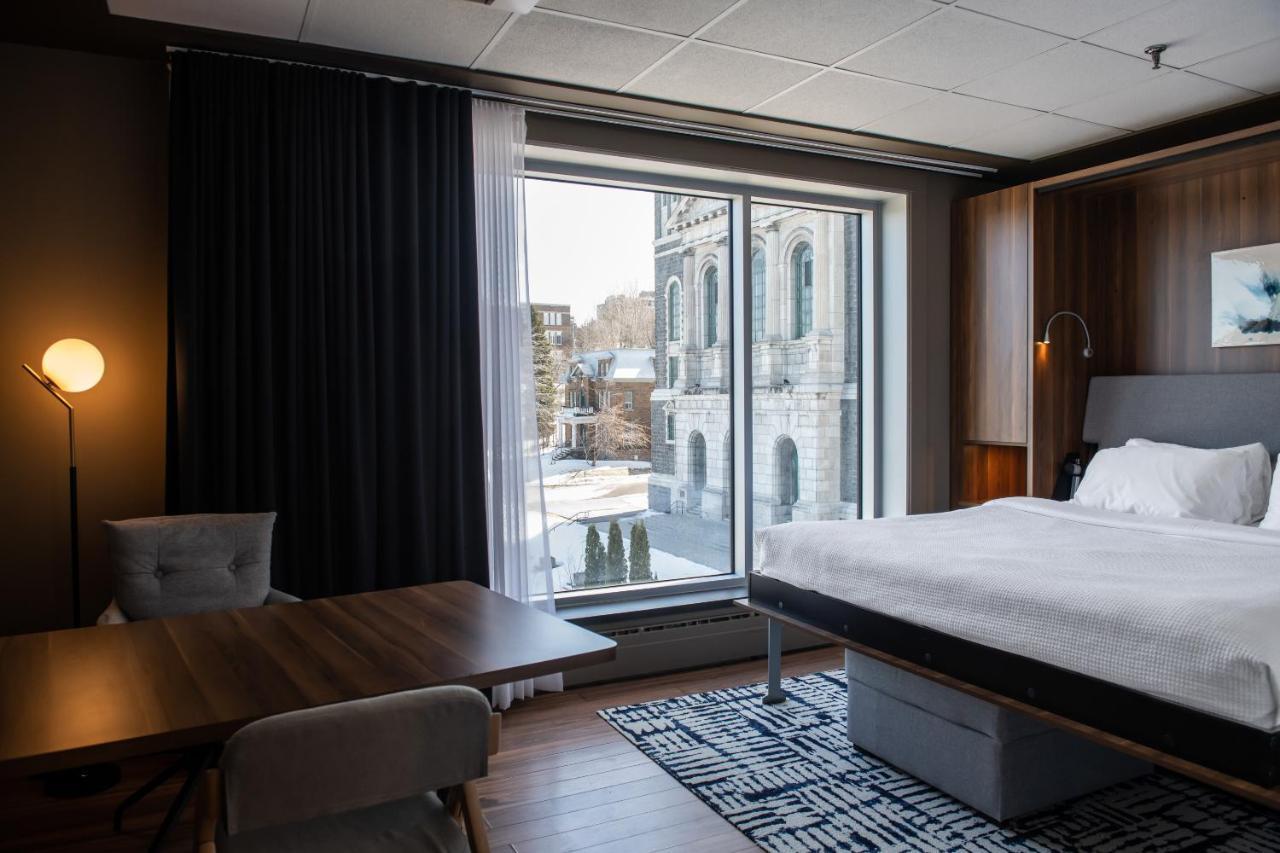 Hotel Chicoutimi Esterno foto