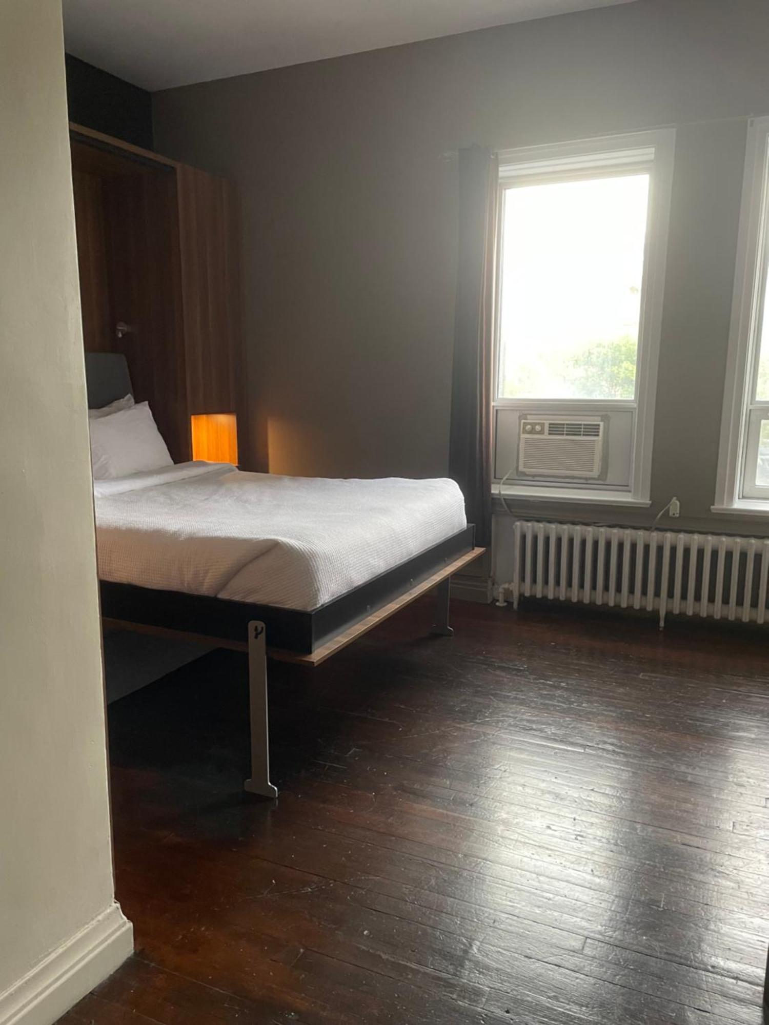 Hotel Chicoutimi Esterno foto