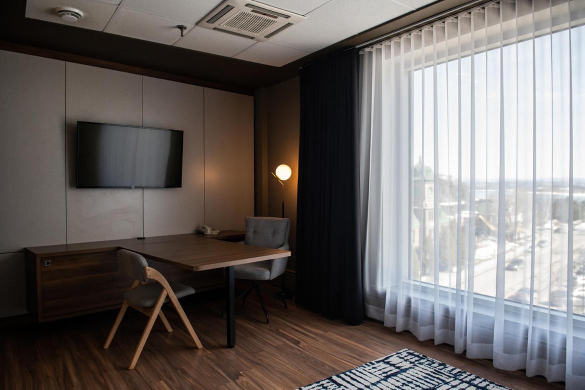 Hotel Chicoutimi Esterno foto