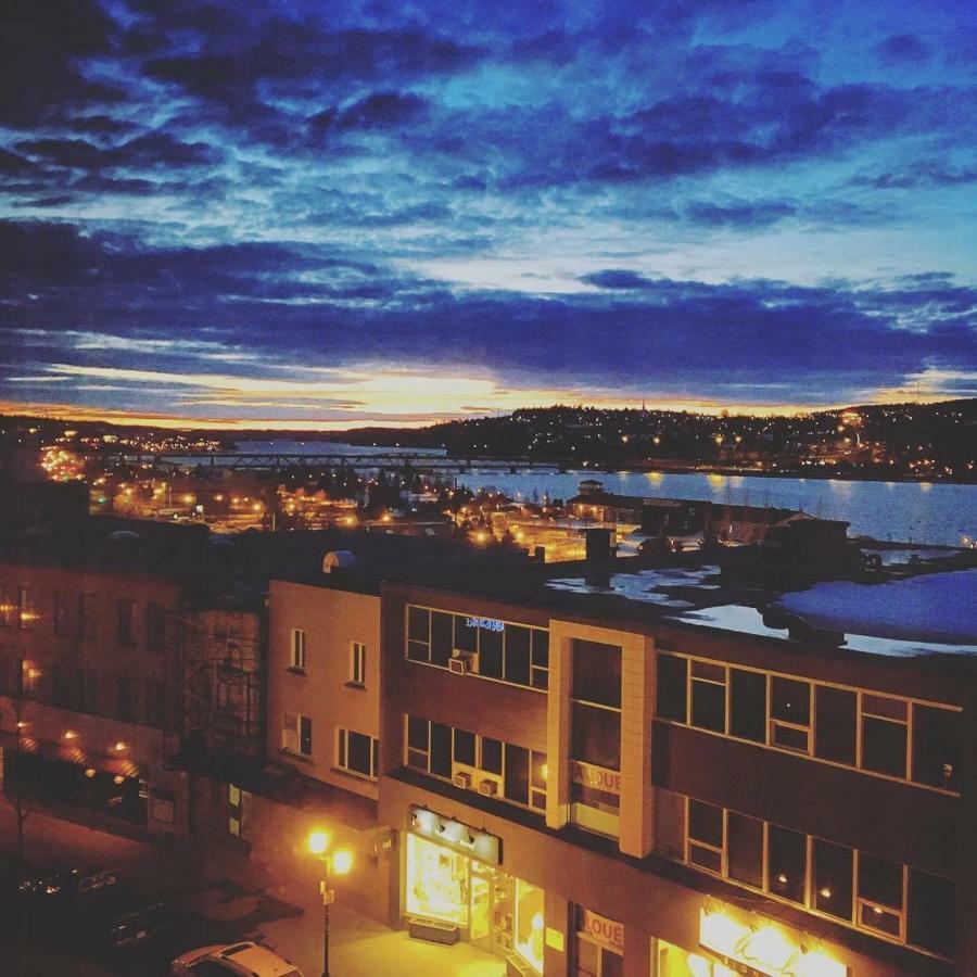 Hotel Chicoutimi Esterno foto